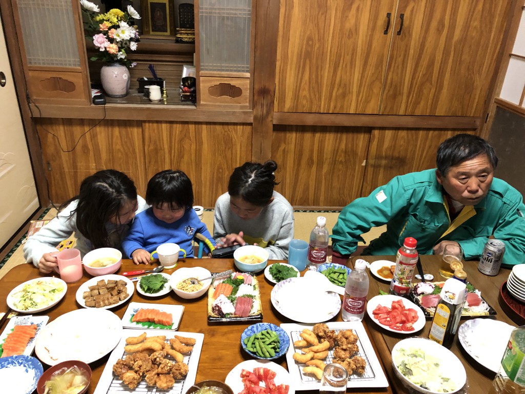 DEFF8A43-CF78-4E72-93E3-E781AC8CC737