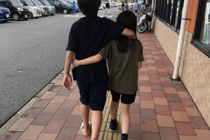 913B8335-16A0-402F-A63D-E5B7E22BED60