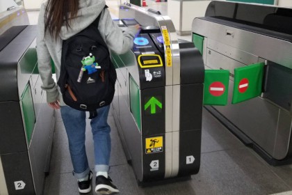 F3E0AFE6-46FF-4B69-BCBF-0BFC34A27C14