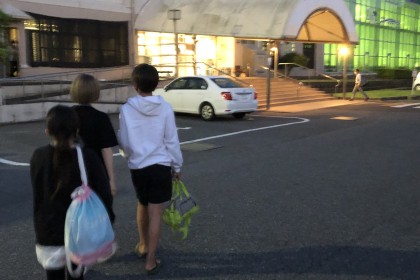 4D6C77EE-3A70-4F5D-A834-780F07F45321