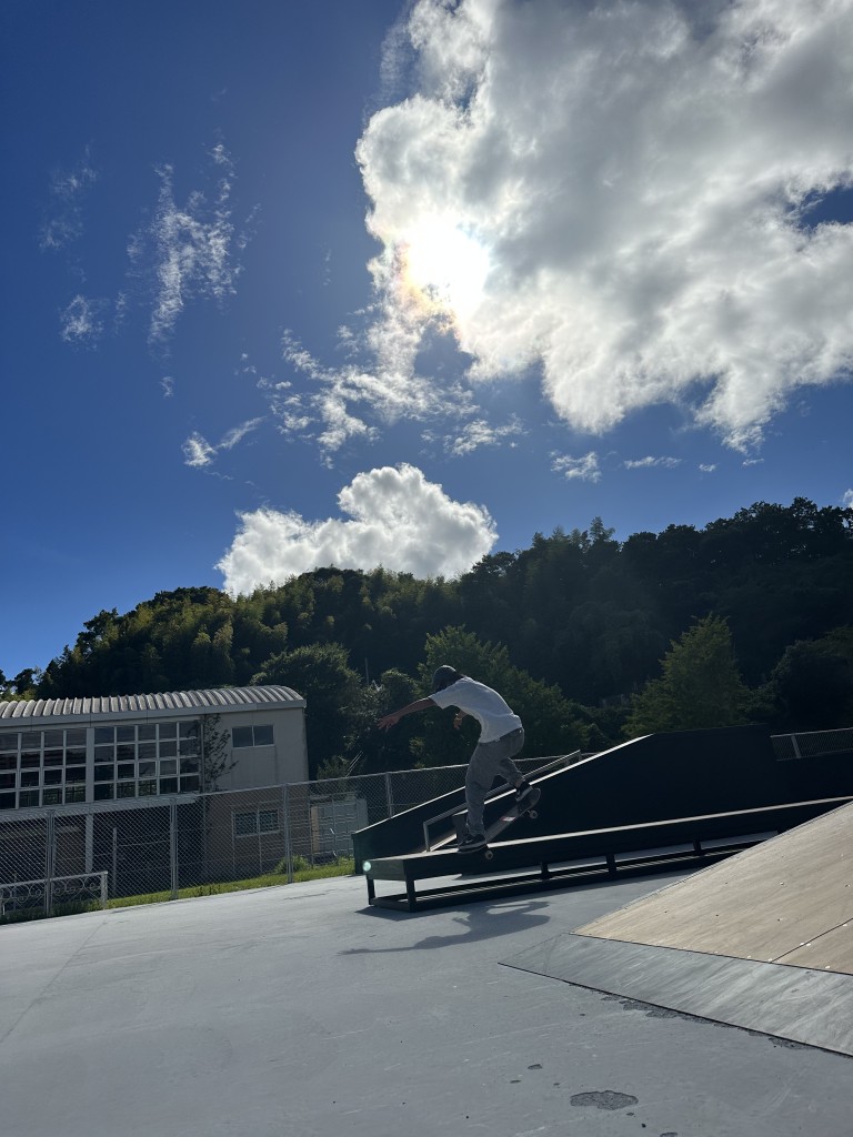 861C122A-30FB-4450-94EF-08C57B0BFA73