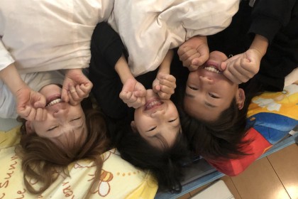 9FFEE384-F5CF-4E25-851B-DD89CBDE4BFD